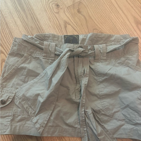 Vintage Nitrogen Mini Cargo Skirt With Multiple Pockets 100% cotton - Picture 6 of 6